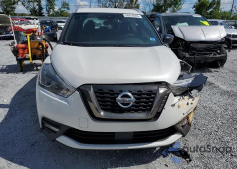 2020 Nissan Kicks Sr из США, поврежденный, VIN 3N1CP5DV4LL540229